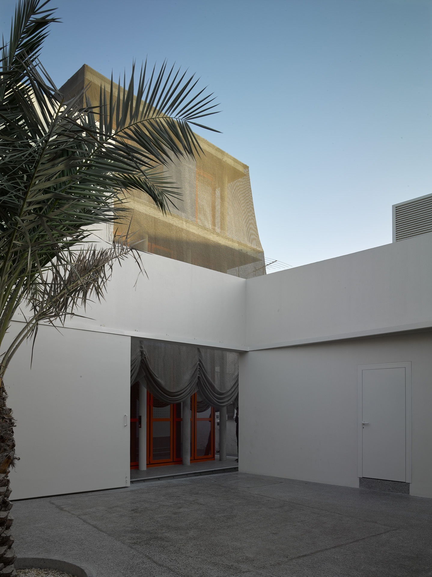 Centrum voor traditionele muziek Dar Al Jinaa, Muharraq (Bahrein), OFFICE Kersten Geers David Van Severen © Bas Princen